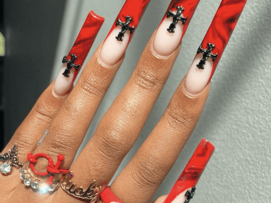 red marble nails