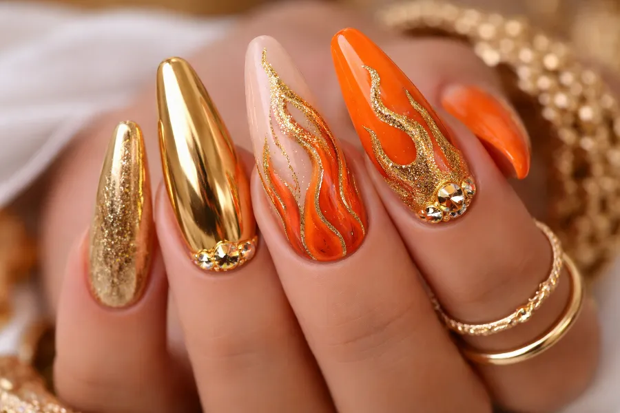 leo inspired nails (1)