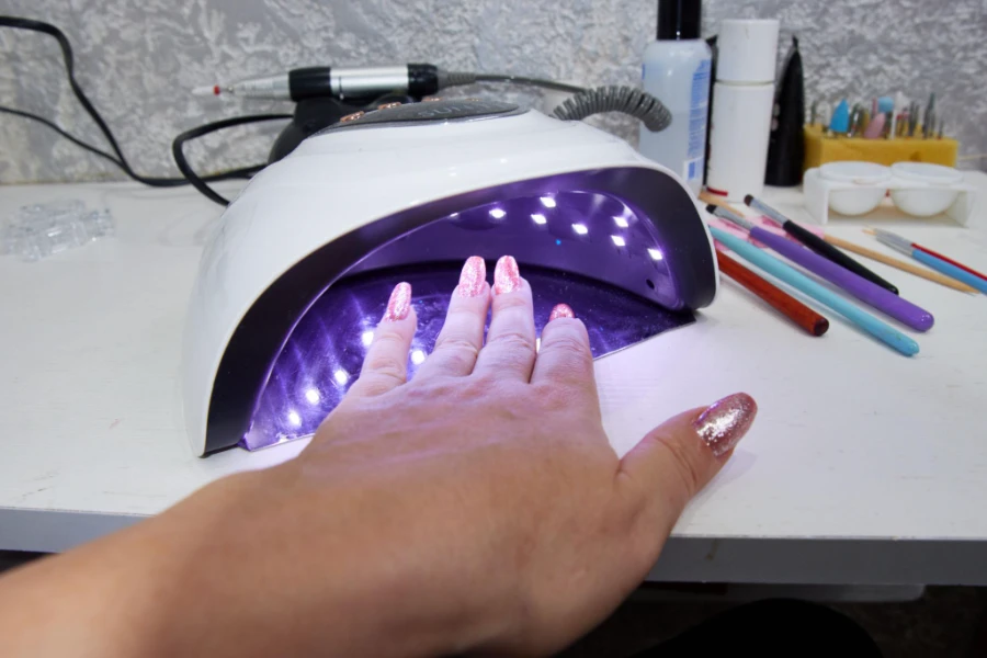 How to Make Gel Polish Last Longer at Home (2)